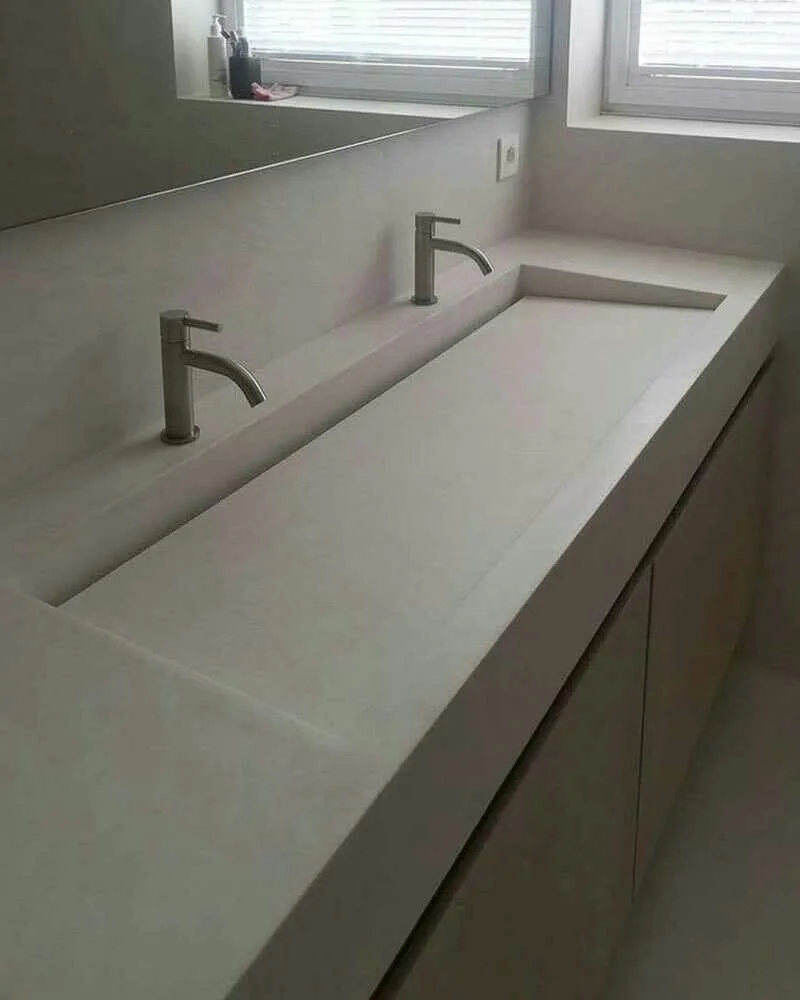 Minimalist Geniş İkili Rampa